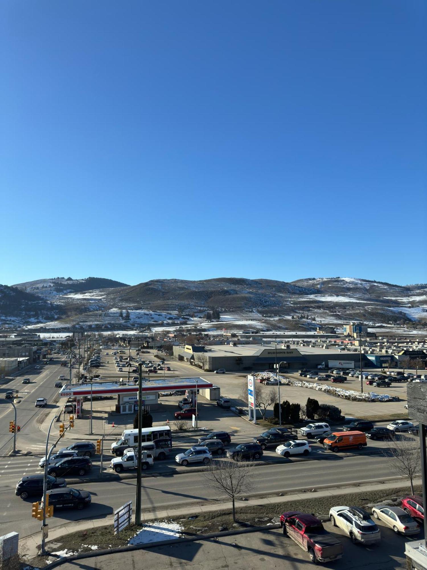Divya Sutra Plaza And Conference Centre, Vernon, Bc Dış mekan fotoğraf