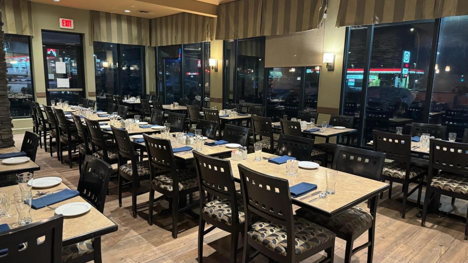 Divya Sutra Plaza And Conference Centre, Vernon, Bc Dış mekan fotoğraf